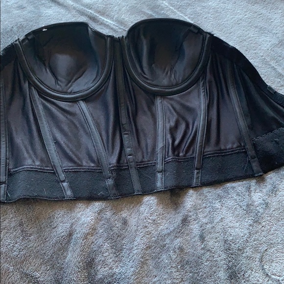 New w/o tags Lilyette strapless backless bustier - Picture 3 of 7